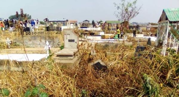 Nettoyage du cimetière ITIG: un engagement communautaire à Goma pour la Journée de…