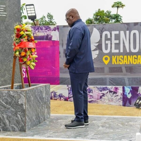 KISANGANI : FÉLIX TSHISEKEDI REND HOMMAGE AUX VICTIMES DU GENOCOST…